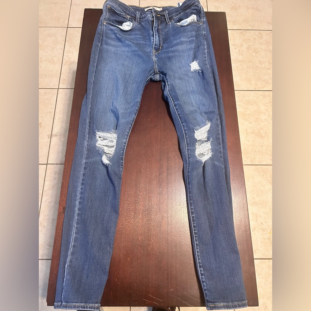 Levi's Women's Ripped Blue Skinny Jeans